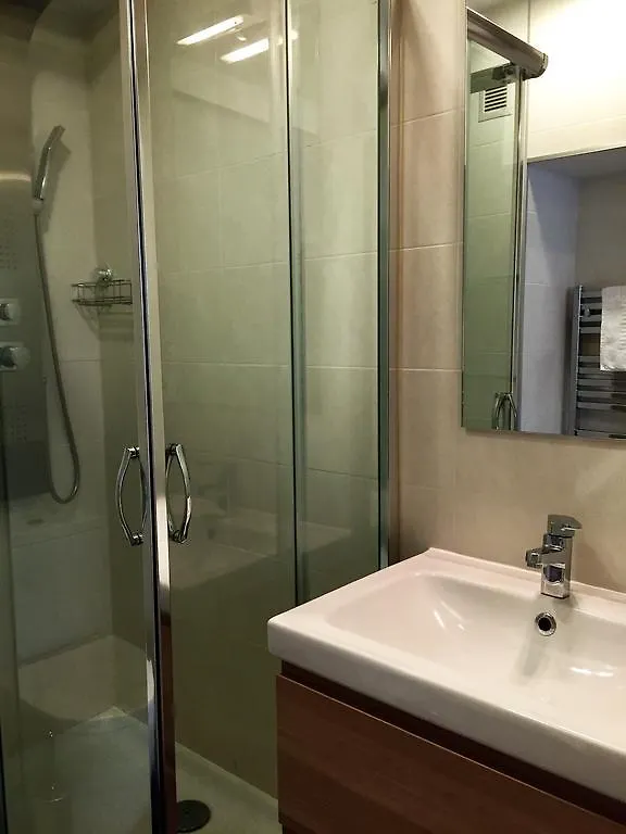Apartamento Brian San Sebastián 0*,  Spanien